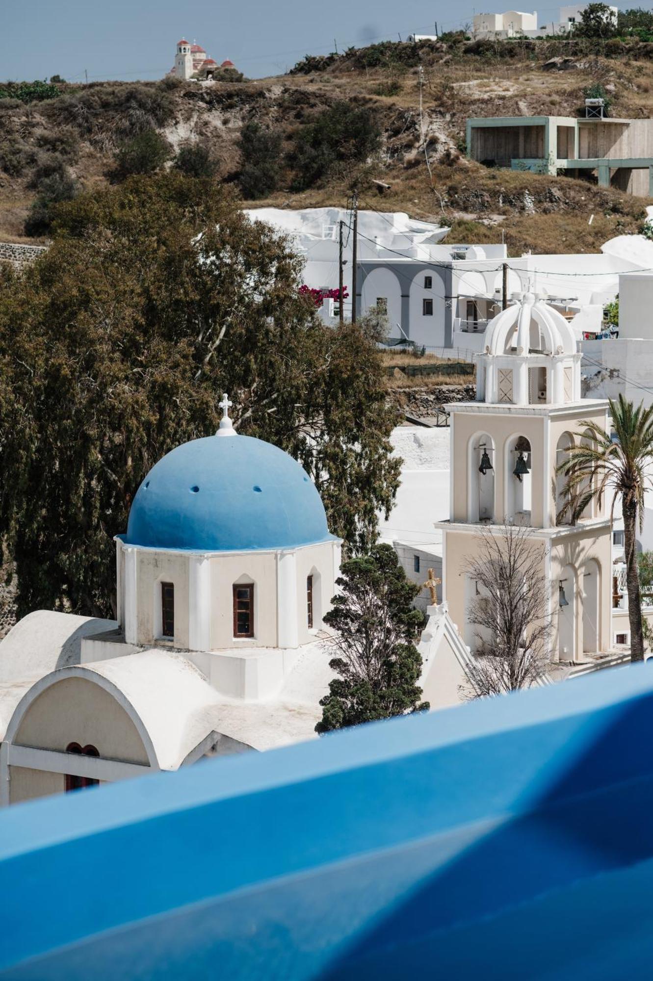 Amphitrite Suites Santorini Vóthon エクステリア 写真