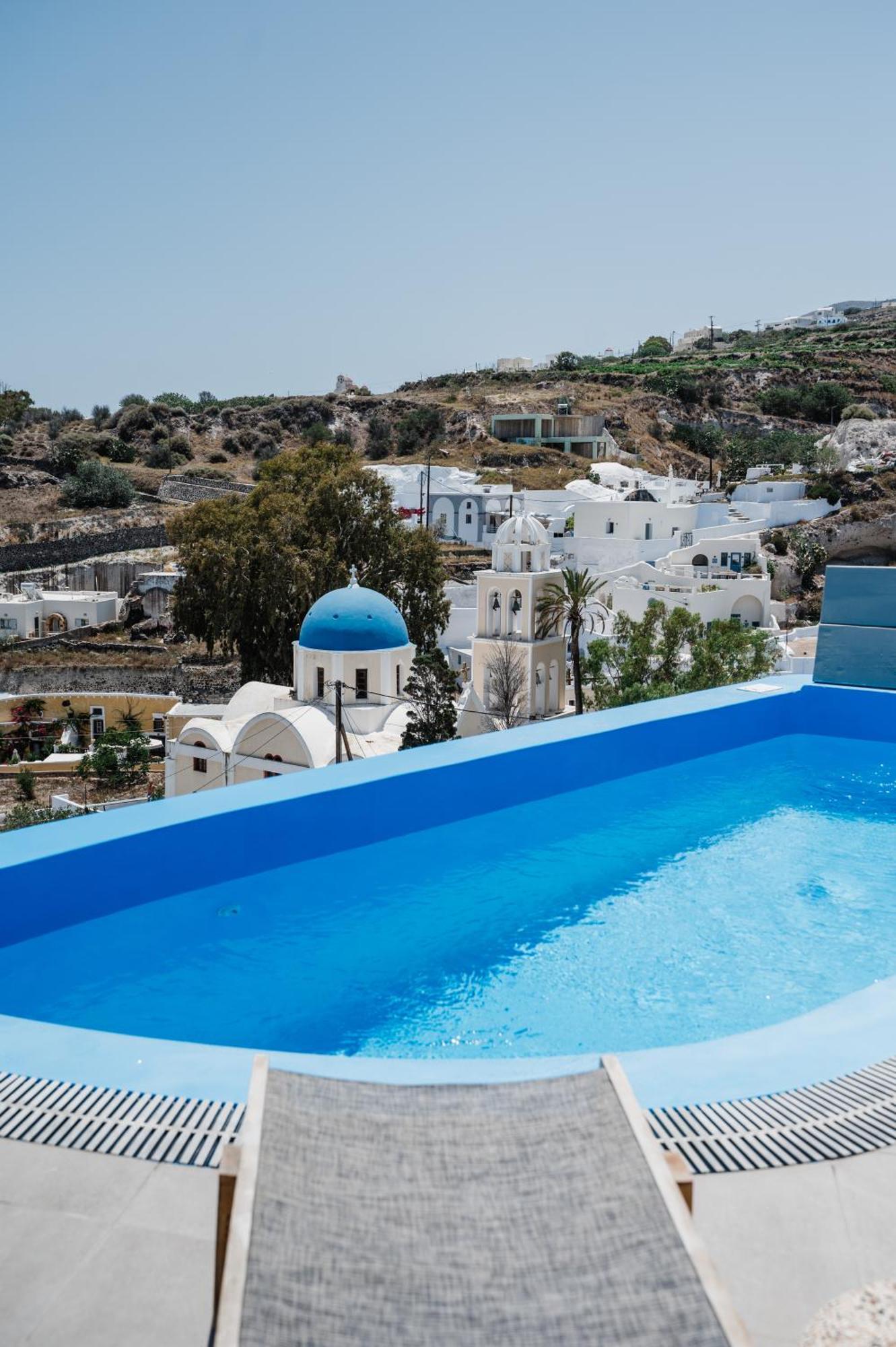 Amphitrite Suites Santorini Vóthon エクステリア 写真
